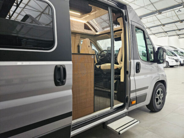 Adria Twin 60Y 640 SLB Luxe - Image 3